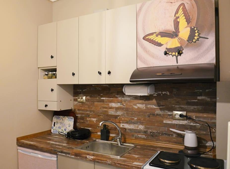 Cozy Studio, 1Min From Kamara テッサロニキ エクステリア 写真